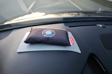 moisture absorber for car